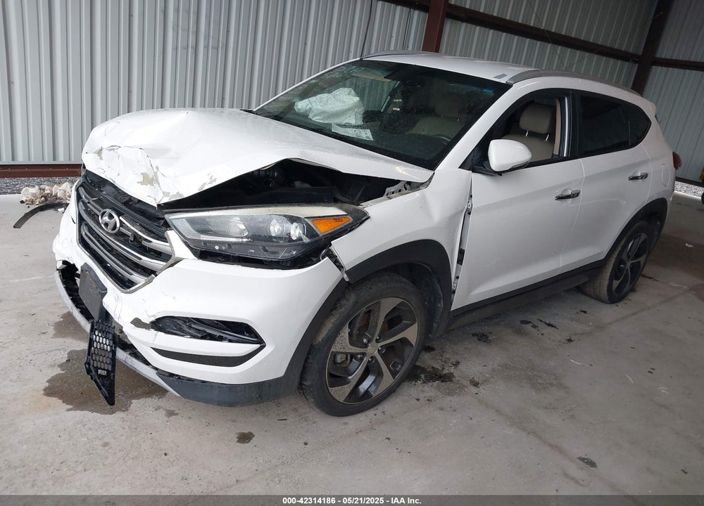 2017 HYUNDAI TUCSON VIN: KM8J3CA28HU299458