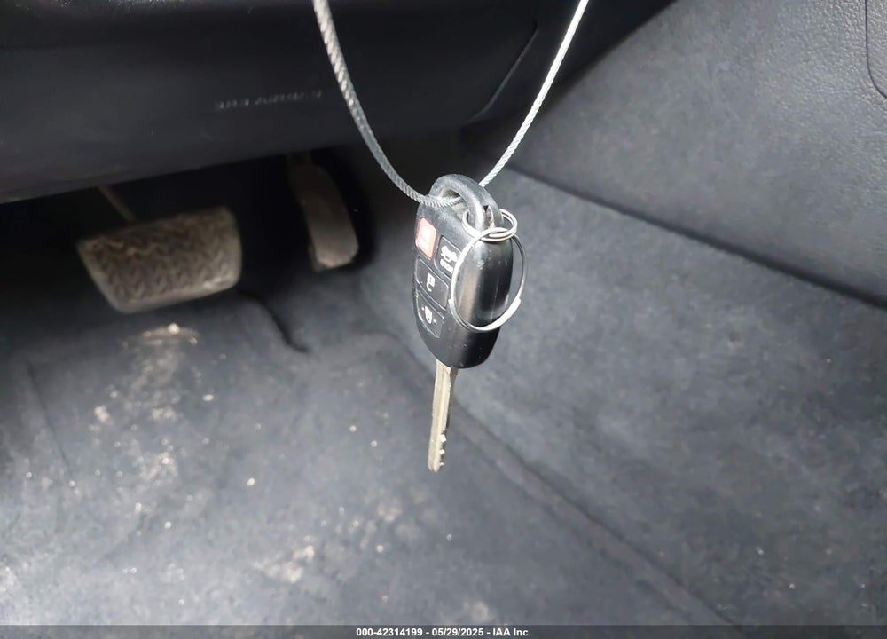 2012 TOYOTA CAMRY VIN: 4T1BF1FK7CU089550