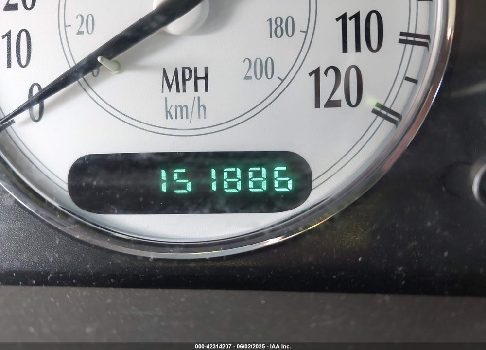 2002 CHRYSLER 300M VIN: 2C3AE66G52H118044
