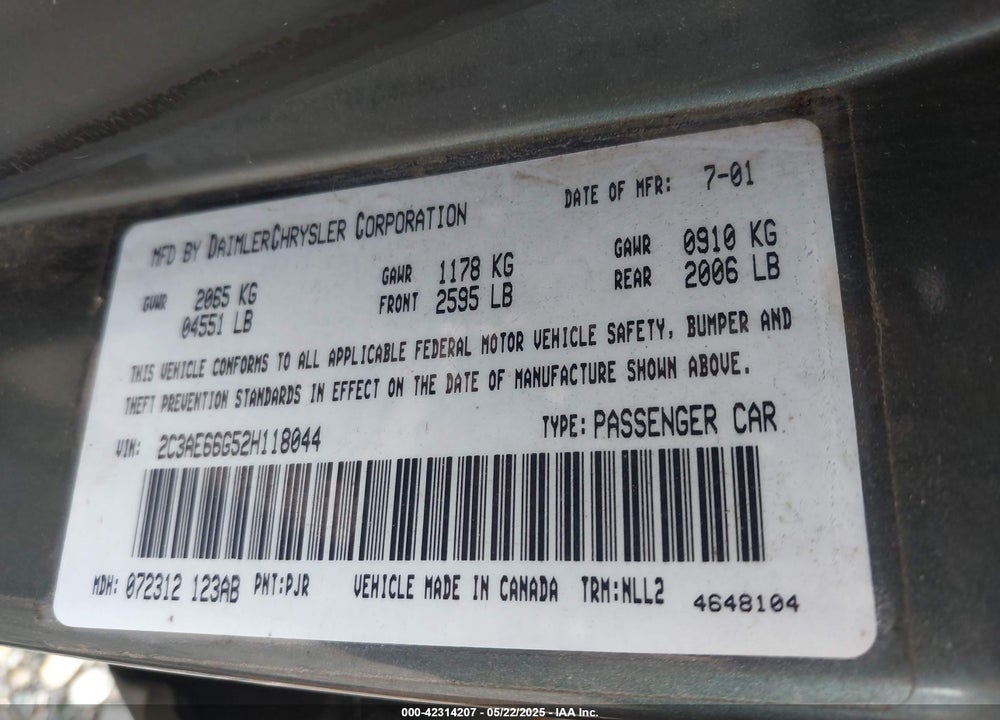 2002 CHRYSLER 300M VIN: 2C3AE66G52H118044