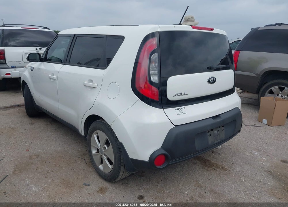 2015 KIA SOUL VIN: KNDJN2A21F7163709