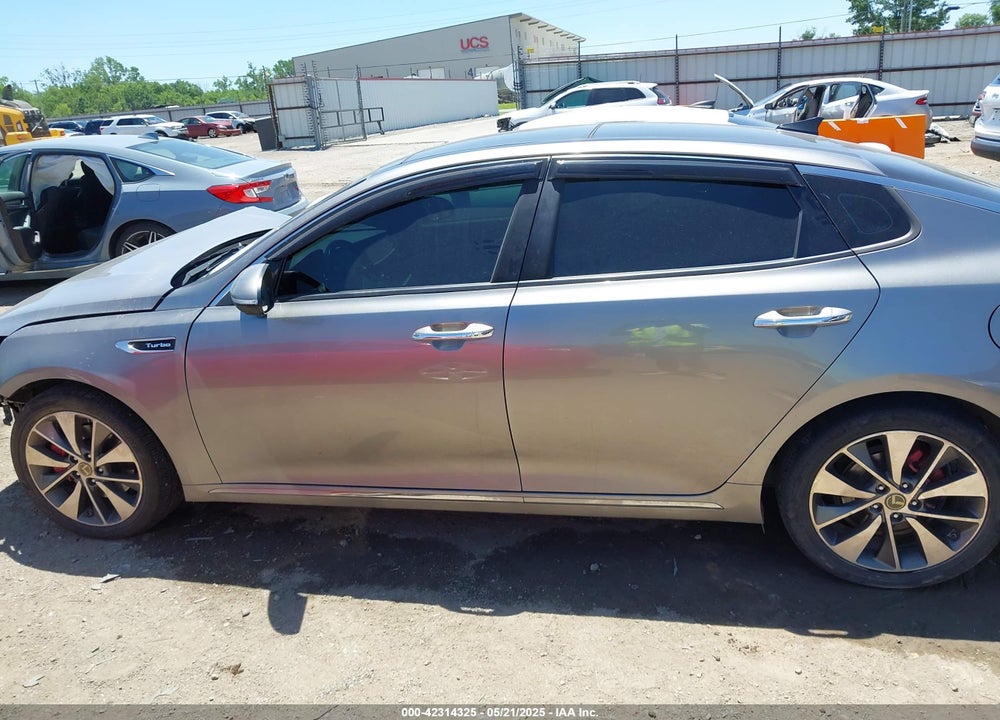 2016 KIA OPTIMA VIN: 5XXGV4L22GG027679