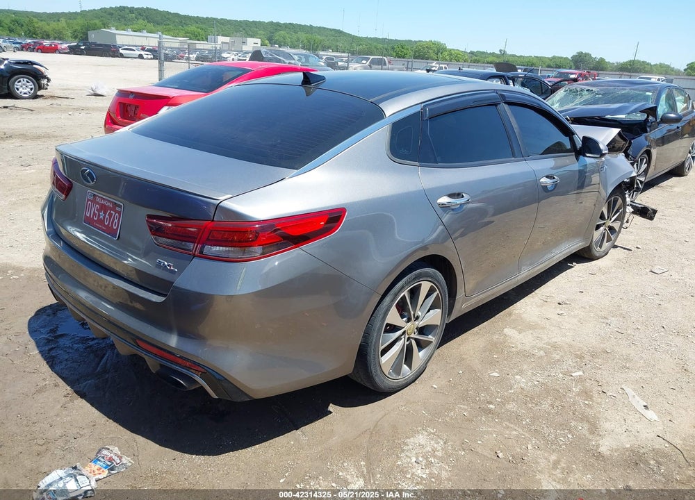 2016 KIA OPTIMA VIN: 5XXGV4L22GG027679