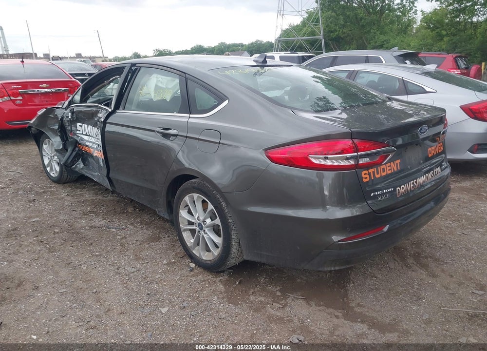 2019 FORD FUSION HYBRID VIN: 3FA6P0LU1KR154794