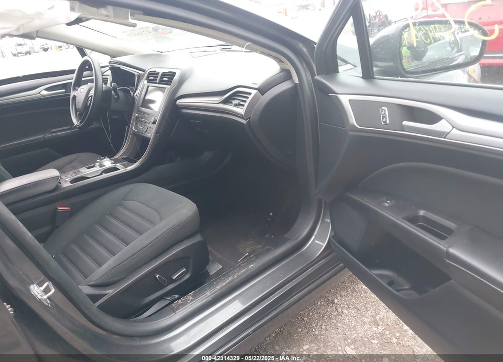 2019 FORD FUSION HYBRID VIN: 3FA6P0LU1KR154794
