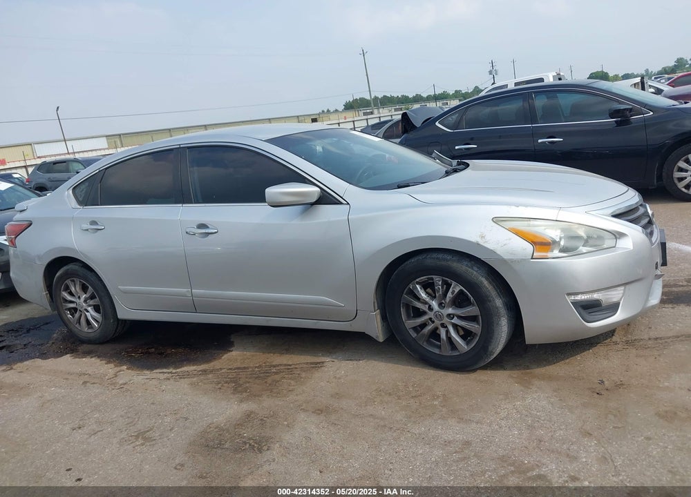 2014 NISSAN ALTIMA VIN: 1N4AL3AP8EN227106