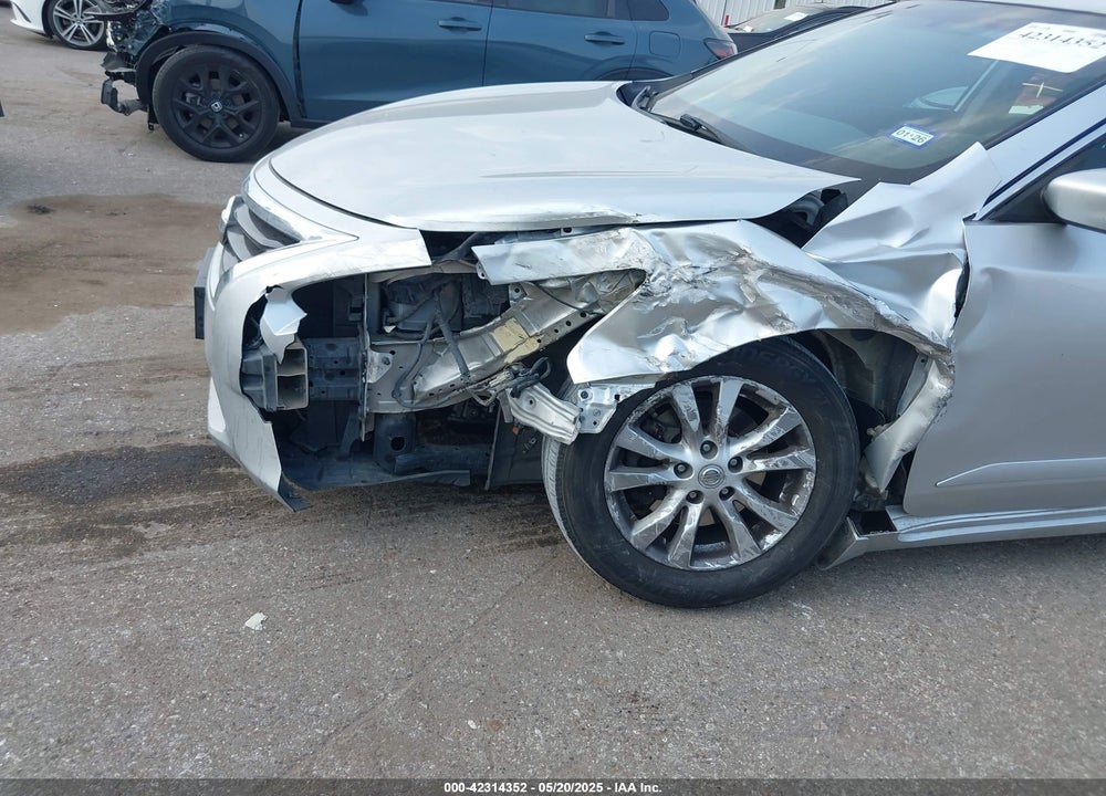 2014 NISSAN ALTIMA VIN: 1N4AL3AP8EN227106