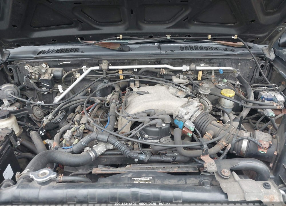 2000 NISSAN FRONTIER VIN: 1N6ED26Y6YC328713