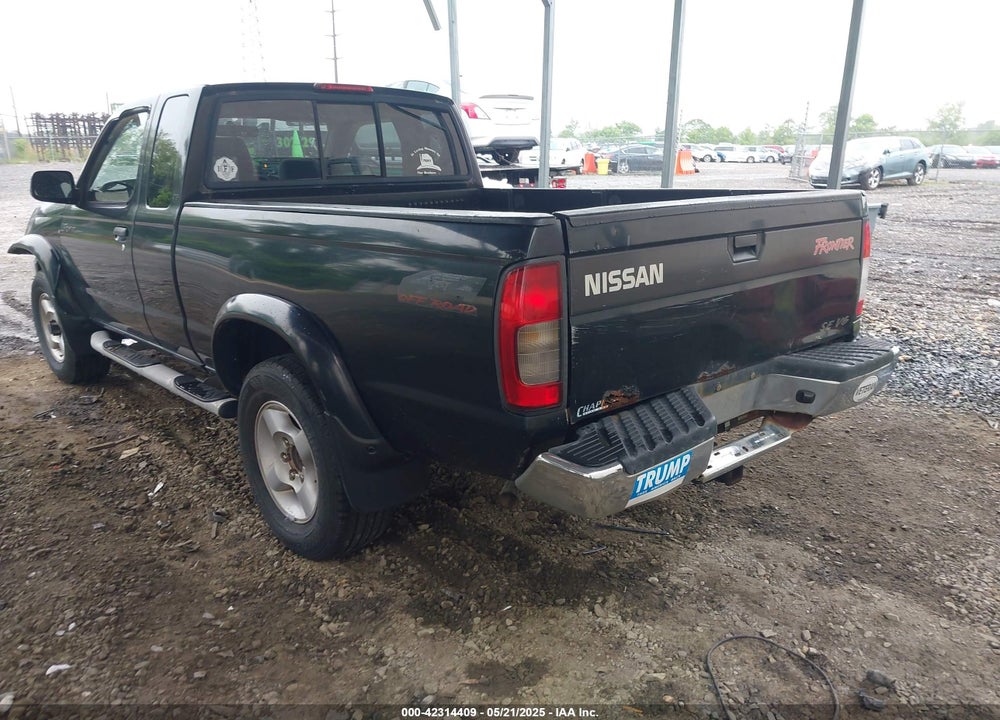 2000 NISSAN FRONTIER VIN: 1N6ED26Y6YC328713