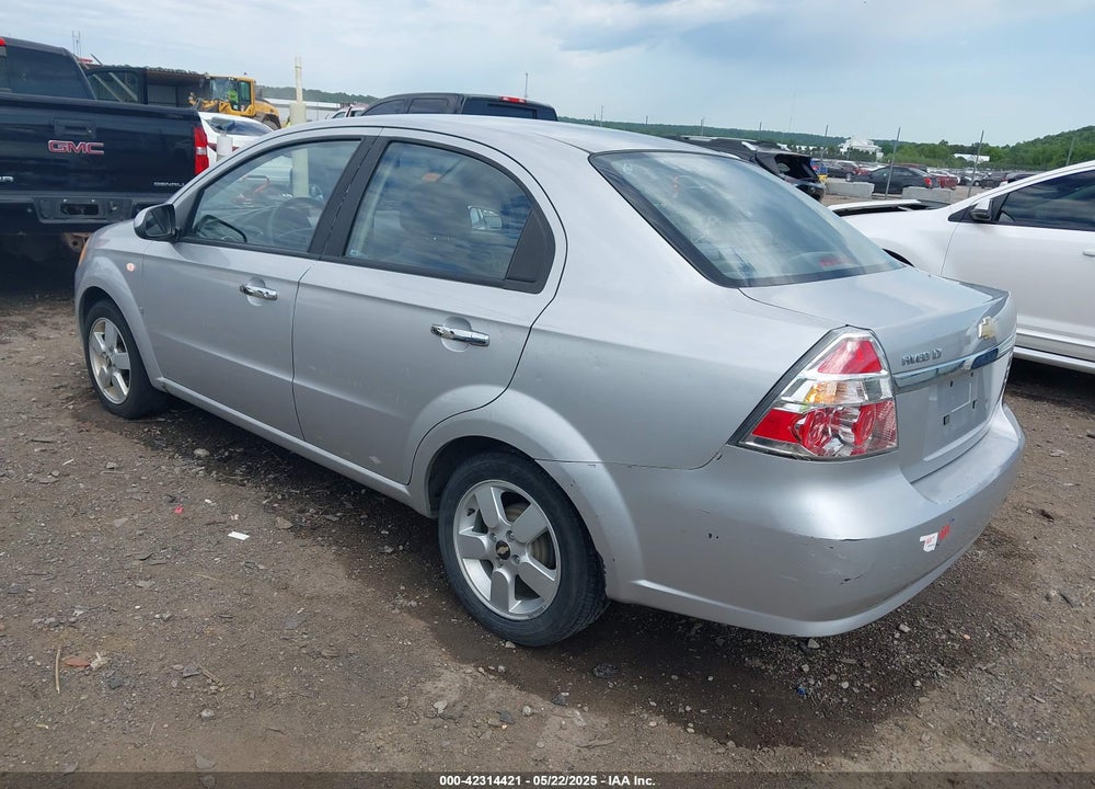 2008 CHEVROLET AVEO LT VIN: KL1TG56678B069082