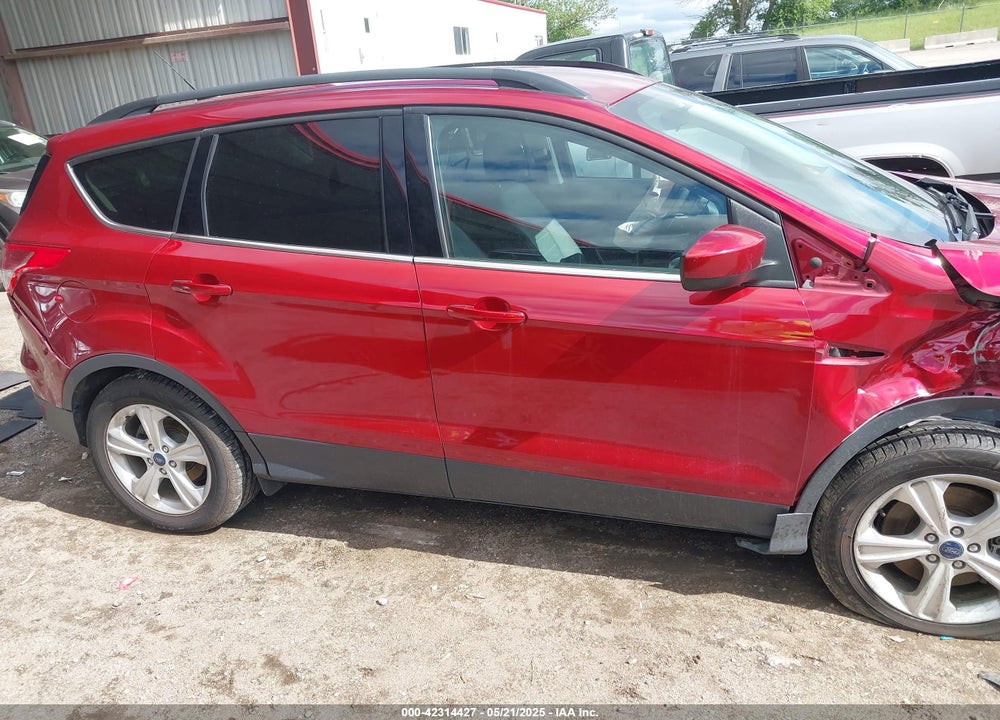 2016 FORD ESCAPE SE VIN: 1FMCU9G93GUB82527