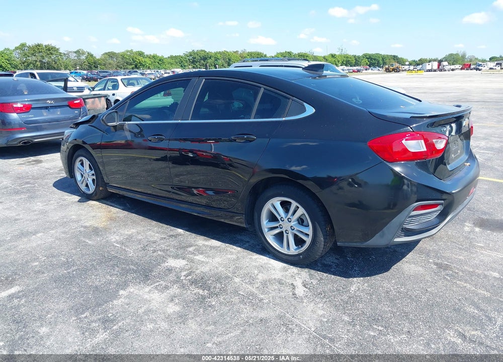2017 CHEVROLET CRUZE VIN: 1G1BE5SM3H7233437