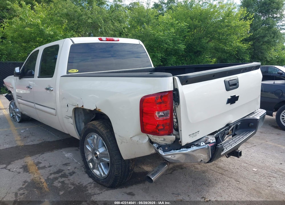 2013 CHEVROLET SILVERADO 1500 LT VIN: 3GCPKSE70DG335853