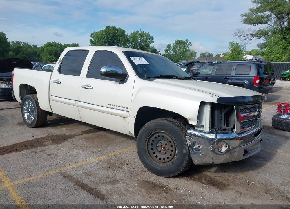 2013 CHEVROLET SILVERADO 1500 LT VIN: 3GCPKSE70DG335853