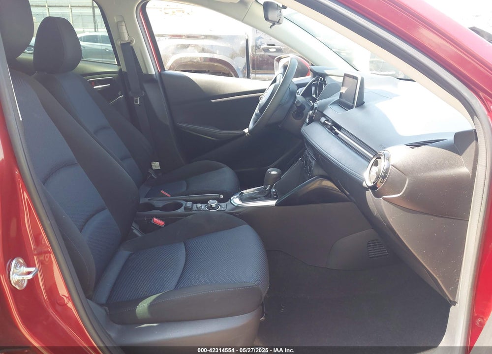 2017 TOYOTA YARIS IA VIN: 3MYDLBYV1HY150335