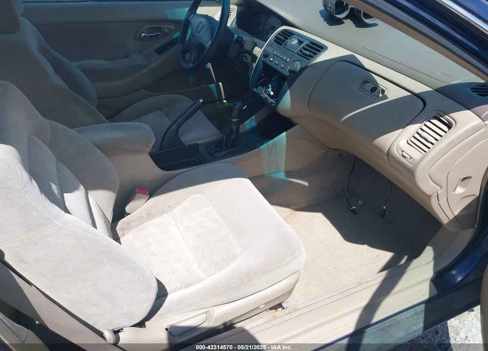 2001 HONDA ACCORD VIN: 1HGCG31401A027756