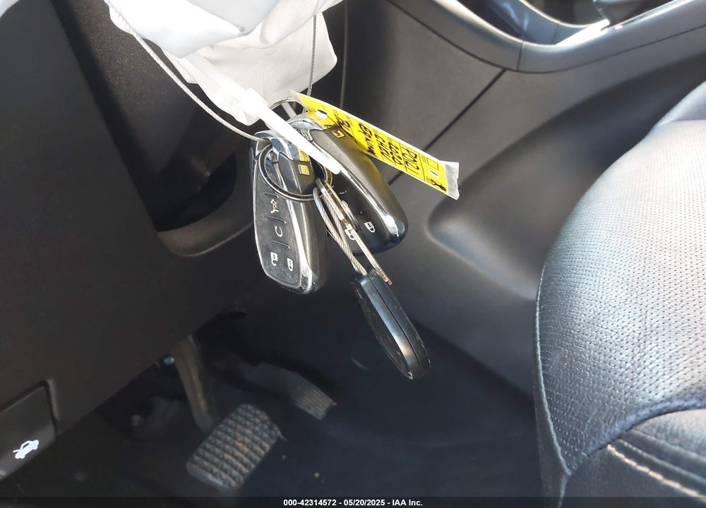 2020 CHEVROLET EQUINOX VIN: 2GNAXPEX7L6179557