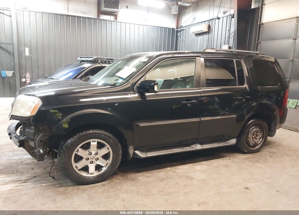 2010 HONDA PILOT VIN: 5FNYF4H9XAB005365