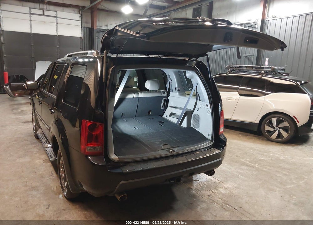 2010 HONDA PILOT VIN: 5FNYF4H9XAB005365
