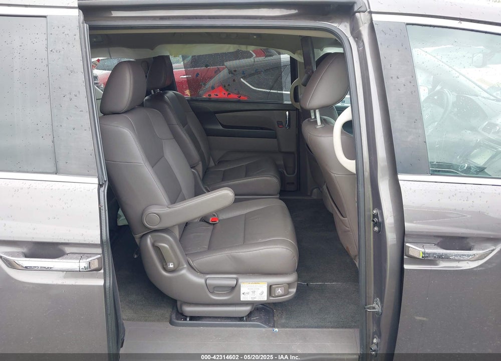 2016 HONDA ODYSSEY EX-L VIN: 5FNRL5H62GB146044