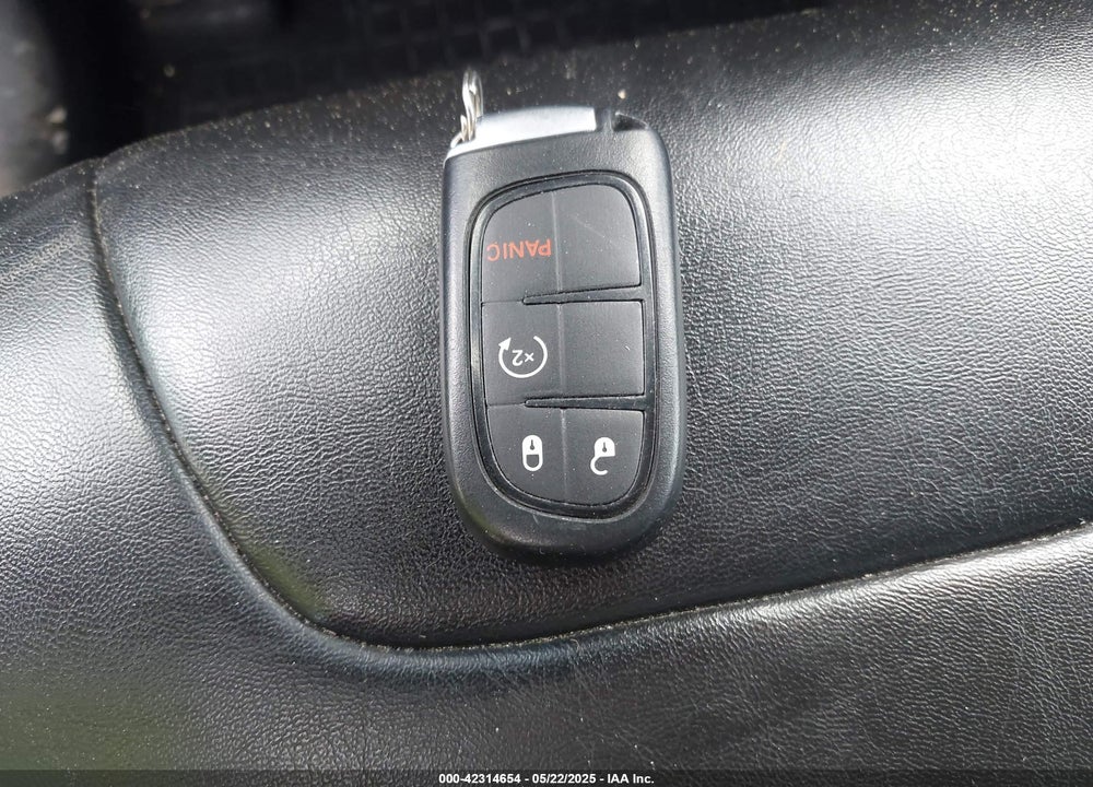 2020 JEEP CHEROKEE TRAILHAWK 4X4 VIN: 1C4PJMBXXLD636547