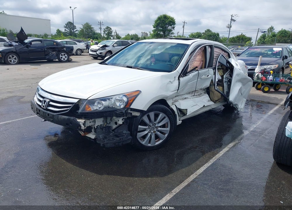 2011 HONDA ACCORD VIN: 1HGCP2F74BA048009