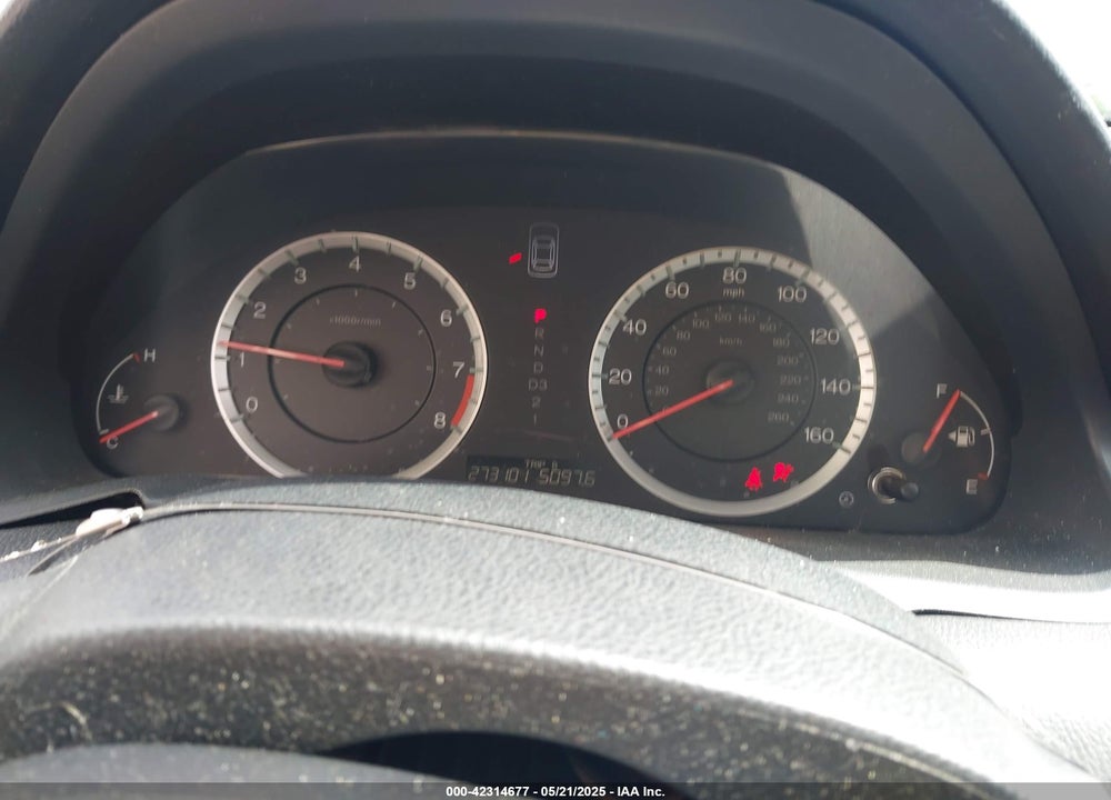 2011 HONDA ACCORD VIN: 1HGCP2F74BA048009