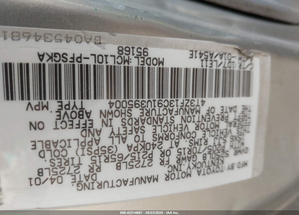 2001 TOYOTA SIENNA XLE VIN: 4T3ZF13C91U395004