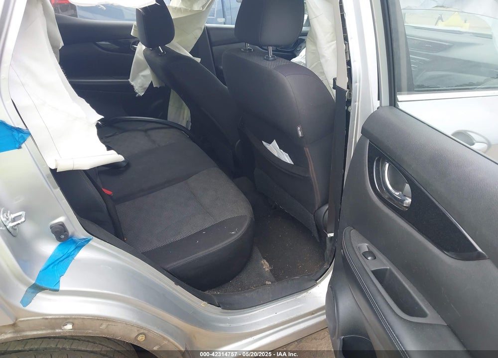 2017 NISSAN ROGUE SPORT VIN: JN1BJ1CP4HW011373