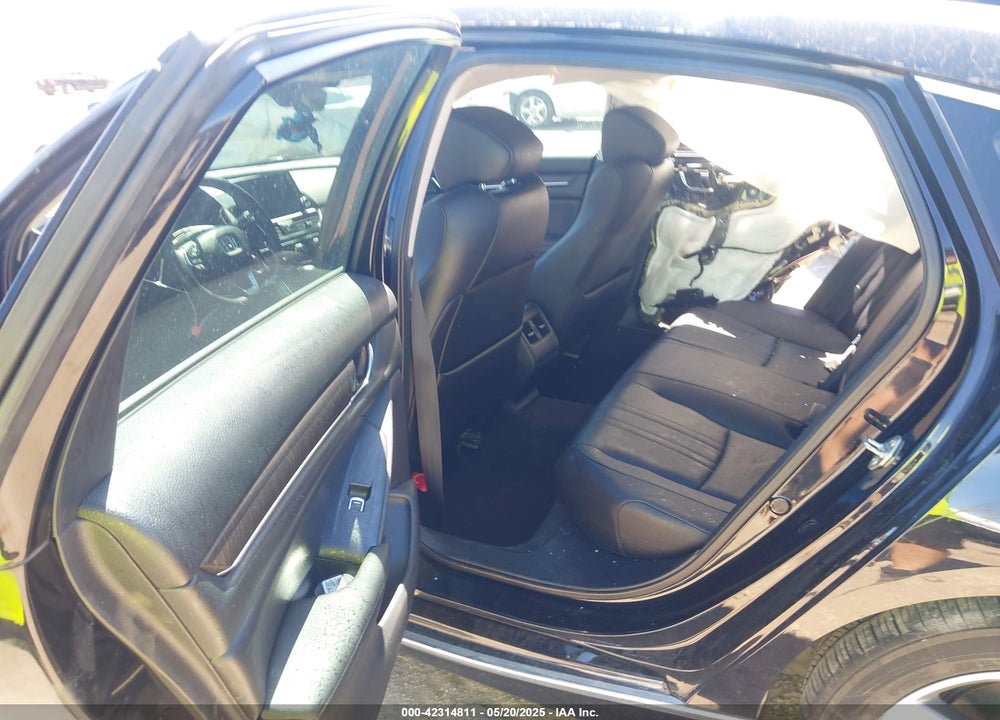 2019 HONDA ACCORD VIN: 1HGCV1F50KA128387