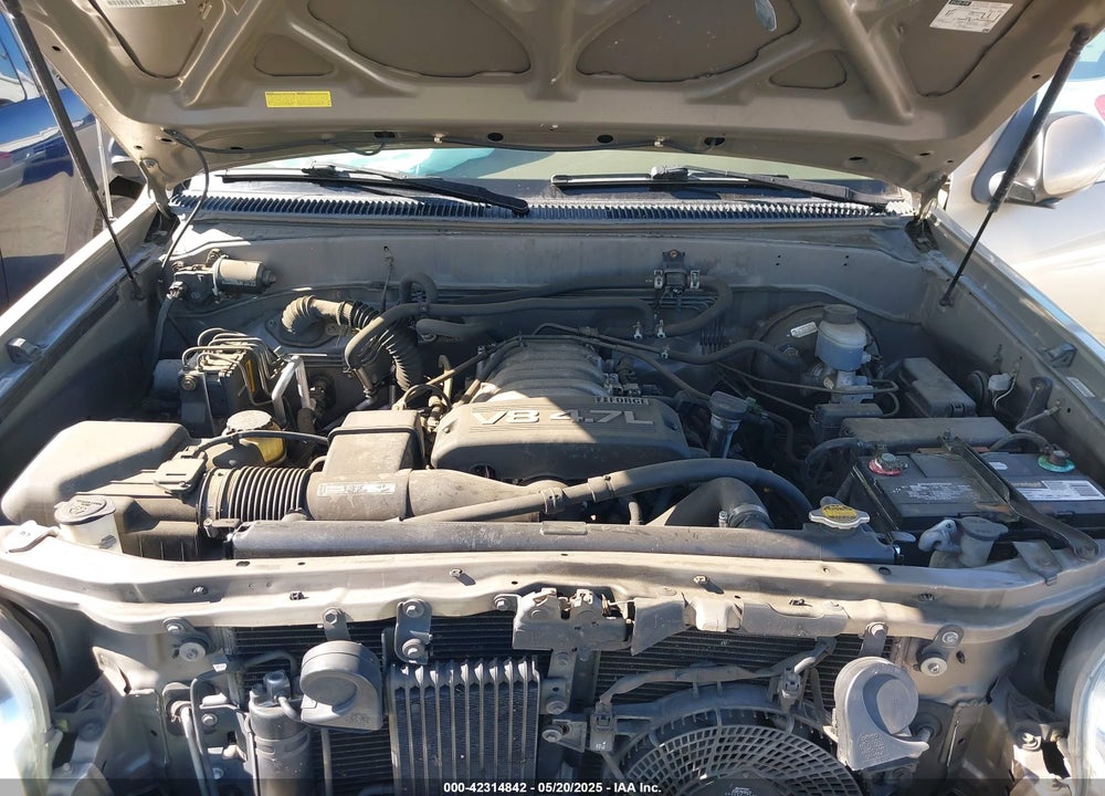 2003 TOYOTA SEQUOIA SR5 V8 VIN: 5TDBT44A43S156411