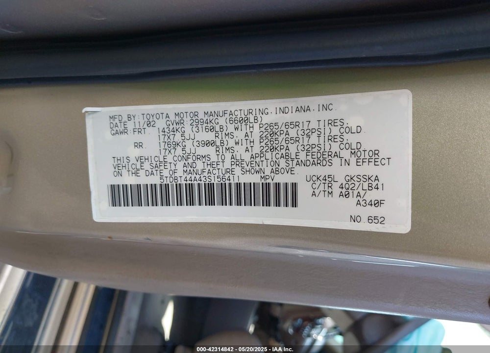 2003 TOYOTA SEQUOIA SR5 V8 VIN: 5TDBT44A43S156411