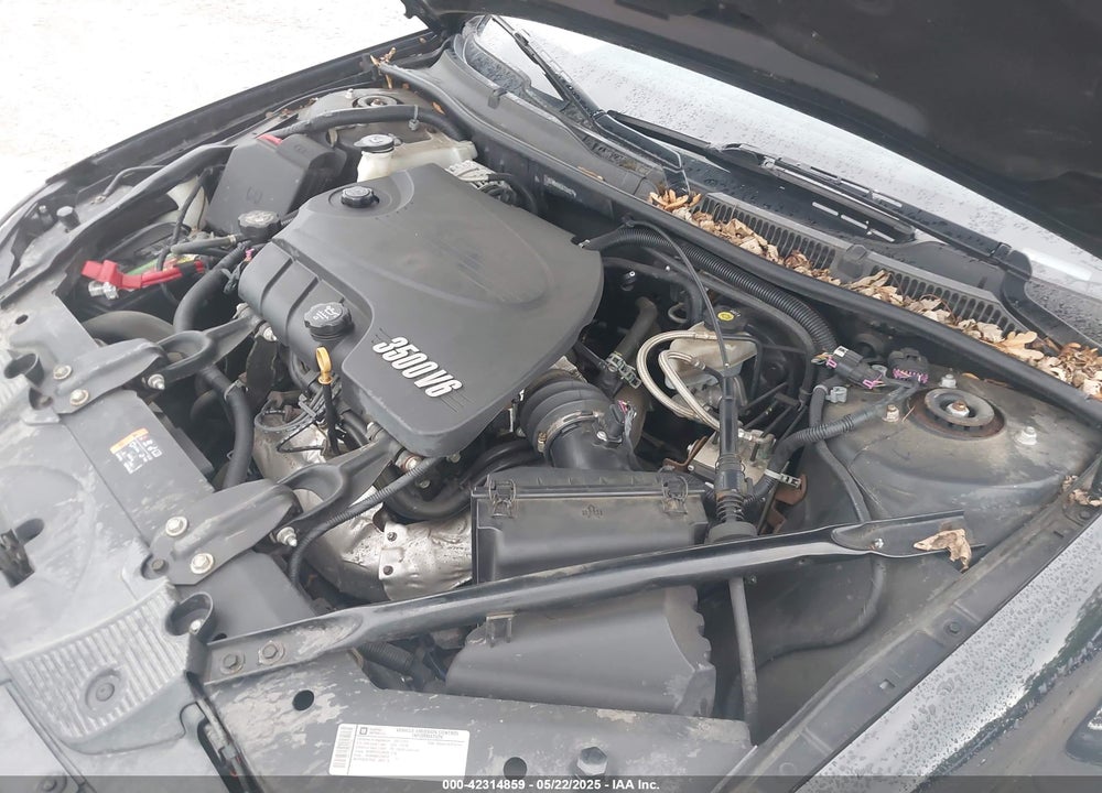 2011 CHEVROLET IMPALA VIN: 2G1WB5EKXB1325279