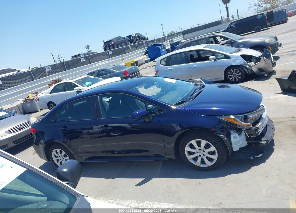 2025 TOYOTA COROLLA LE VIN: 5YFB4MDE7SP240827