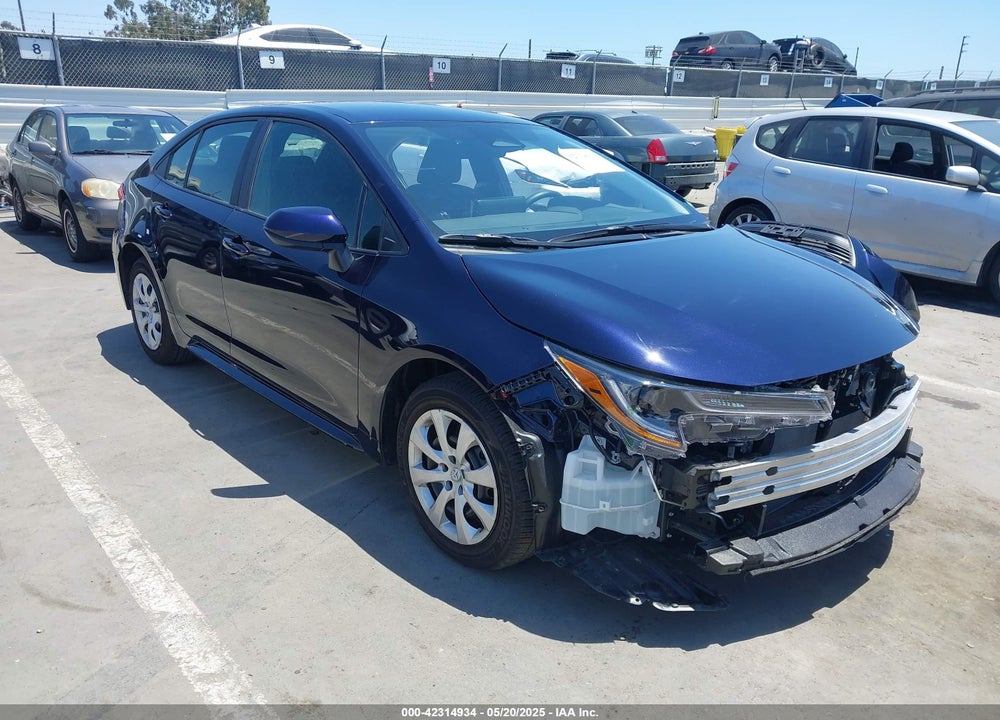 2025 TOYOTA COROLLA LE VIN: 5YFB4MDE7SP240827