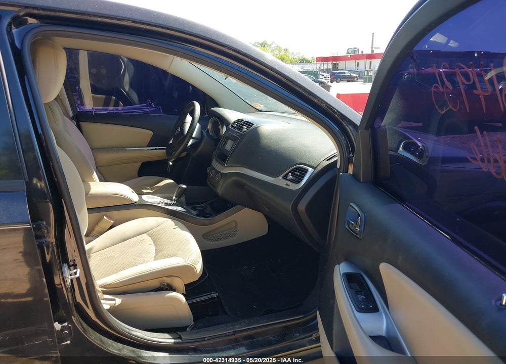 2011 DODGE JOURNEY VIN: 3D4PG1FGXBT524950
