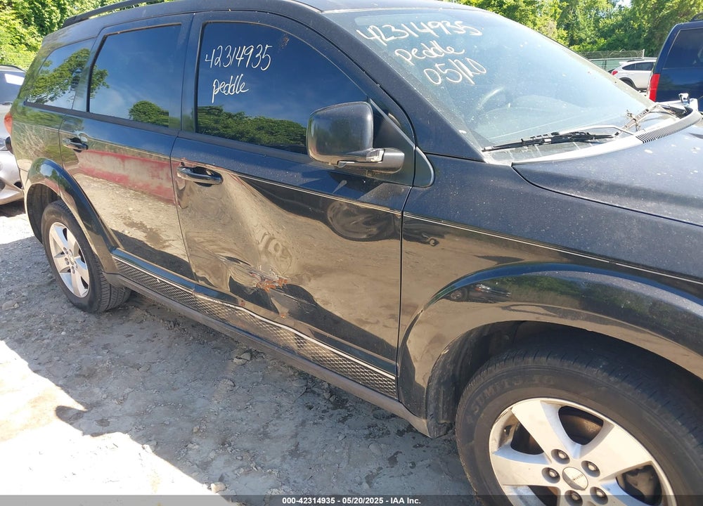 2011 DODGE JOURNEY VIN: 3D4PG1FGXBT524950