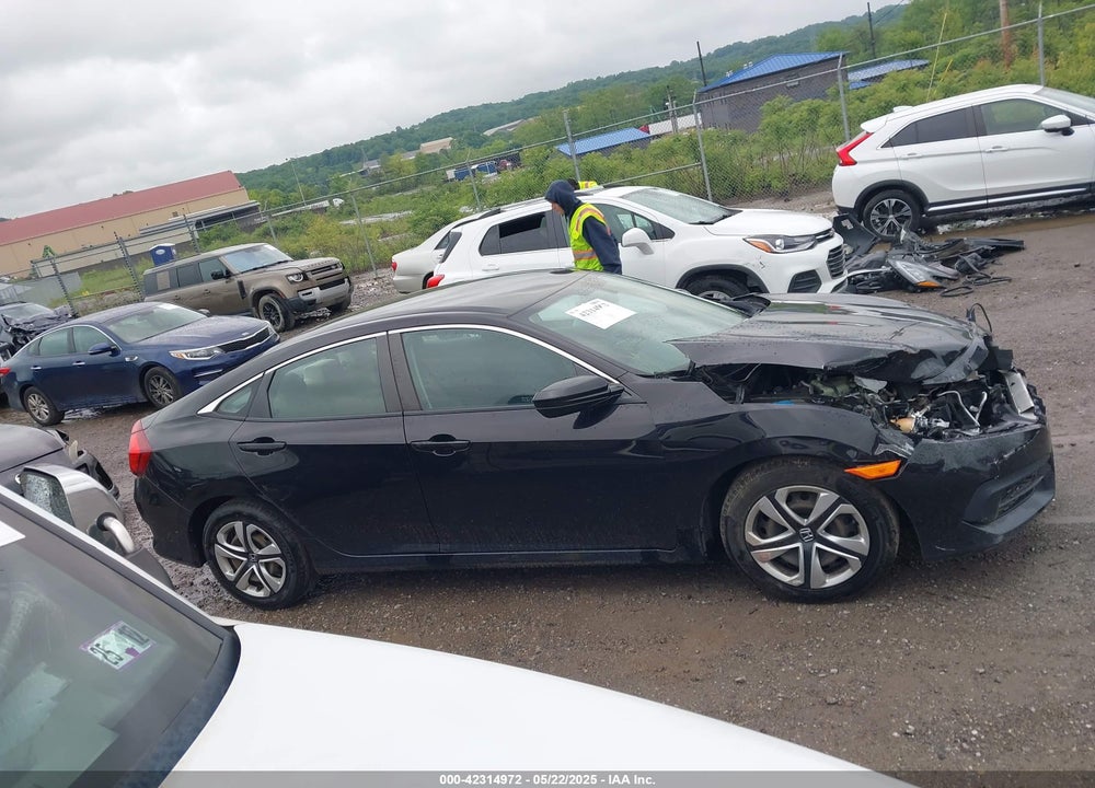 2017 HONDA CIVIC VIN: 2HGFC2F52HH559400