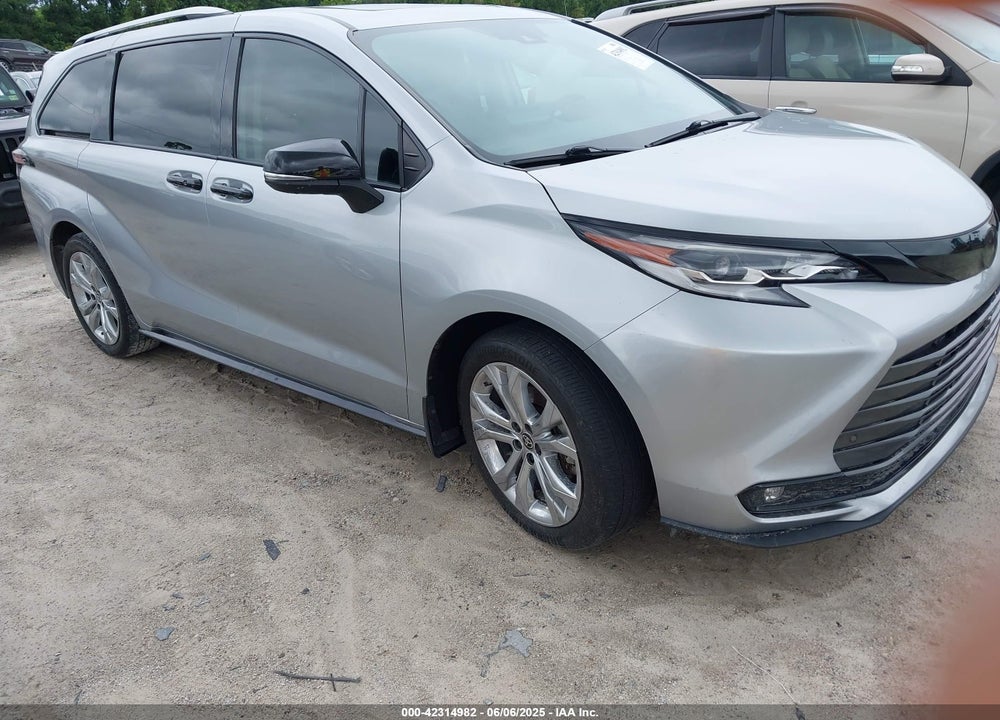 2022 TOYOTA SIENNA PLATINUM VIN: 5TDERKEC2NS079895
