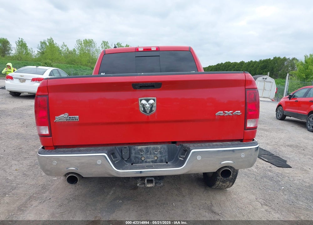 2019 RAM 1500 CLASSIC VIN: 1C6RR7LT6KS527356