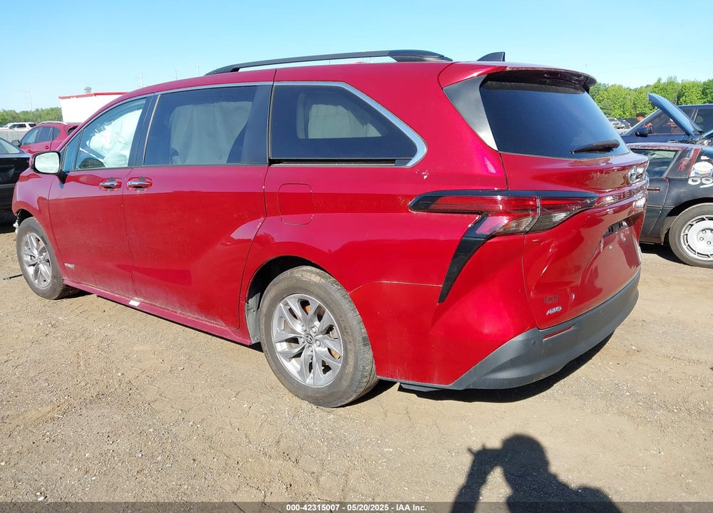 2021 TOYOTA SIENNA VIN: 5TDJSKFCXMS014664