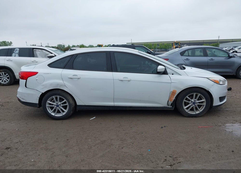 2018 FORD FOCUS VIN: 1FADP3F21JL289001
