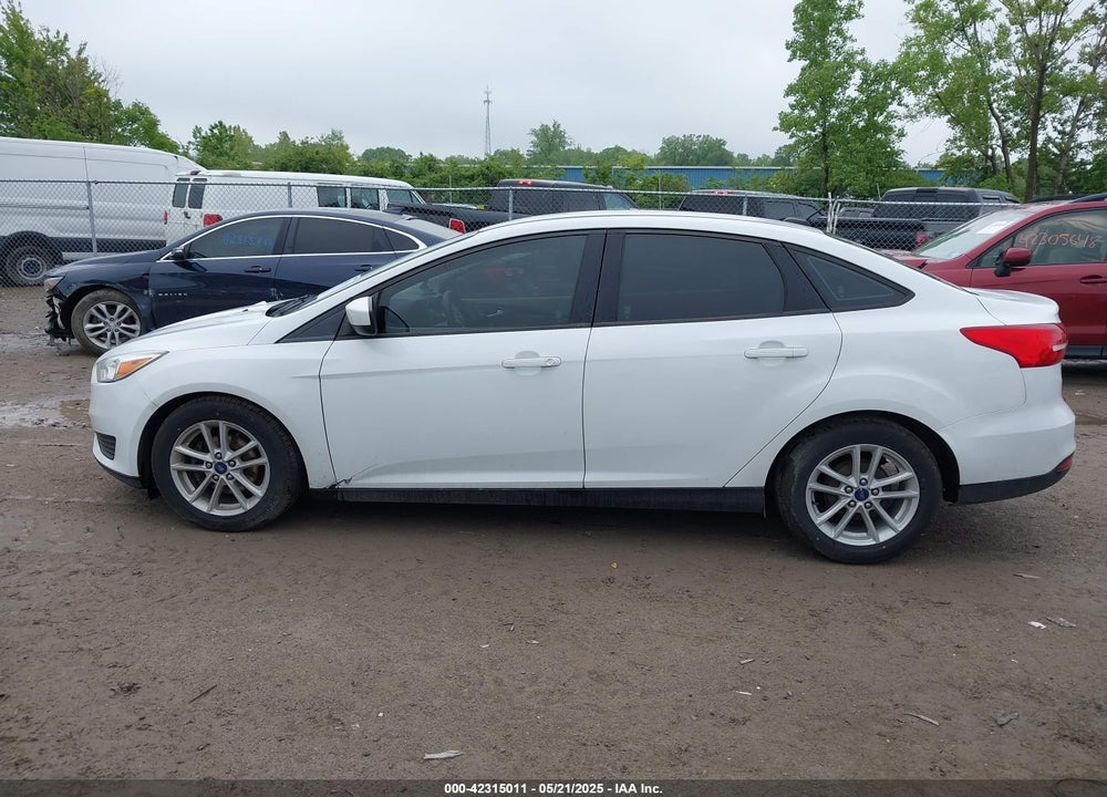 2018 FORD FOCUS VIN: 1FADP3F21JL289001