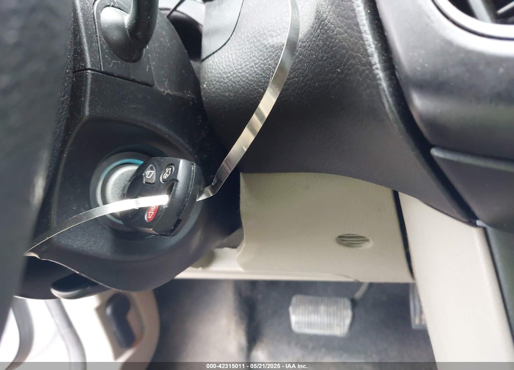 2018 FORD FOCUS VIN: 1FADP3F21JL289001