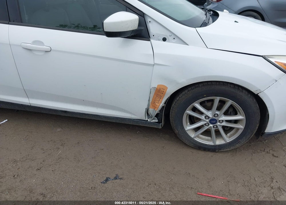 2018 FORD FOCUS VIN: 1FADP3F21JL289001