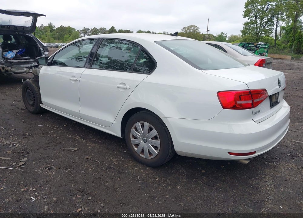 2015 VOLKSWAGEN JETTA 2.0L S VIN: 3VW2K7AJ7FM424412