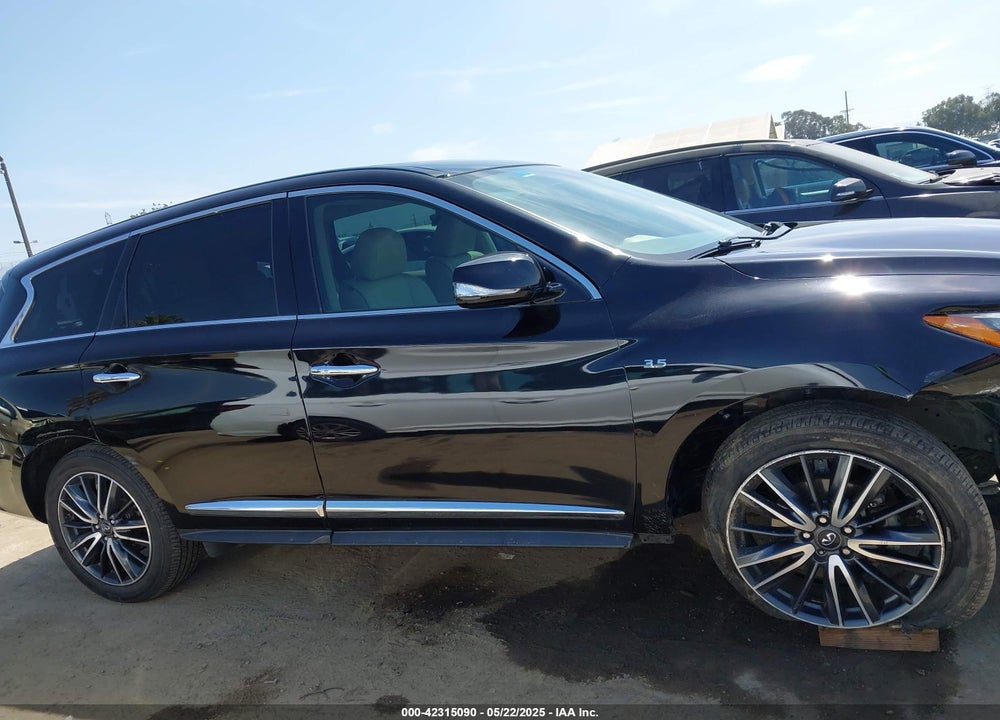 2018 INFINITI QX60 VIN: 5N1DL0MN8JC516083