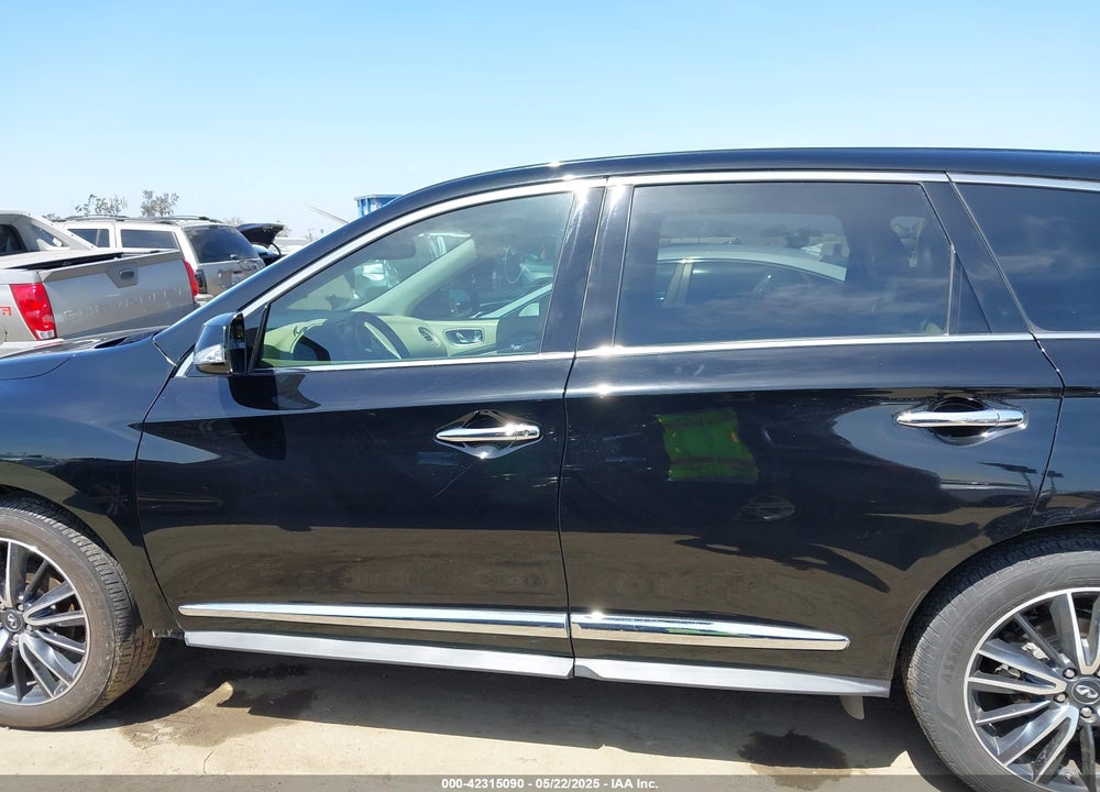 2018 INFINITI QX60 VIN: 5N1DL0MN8JC516083