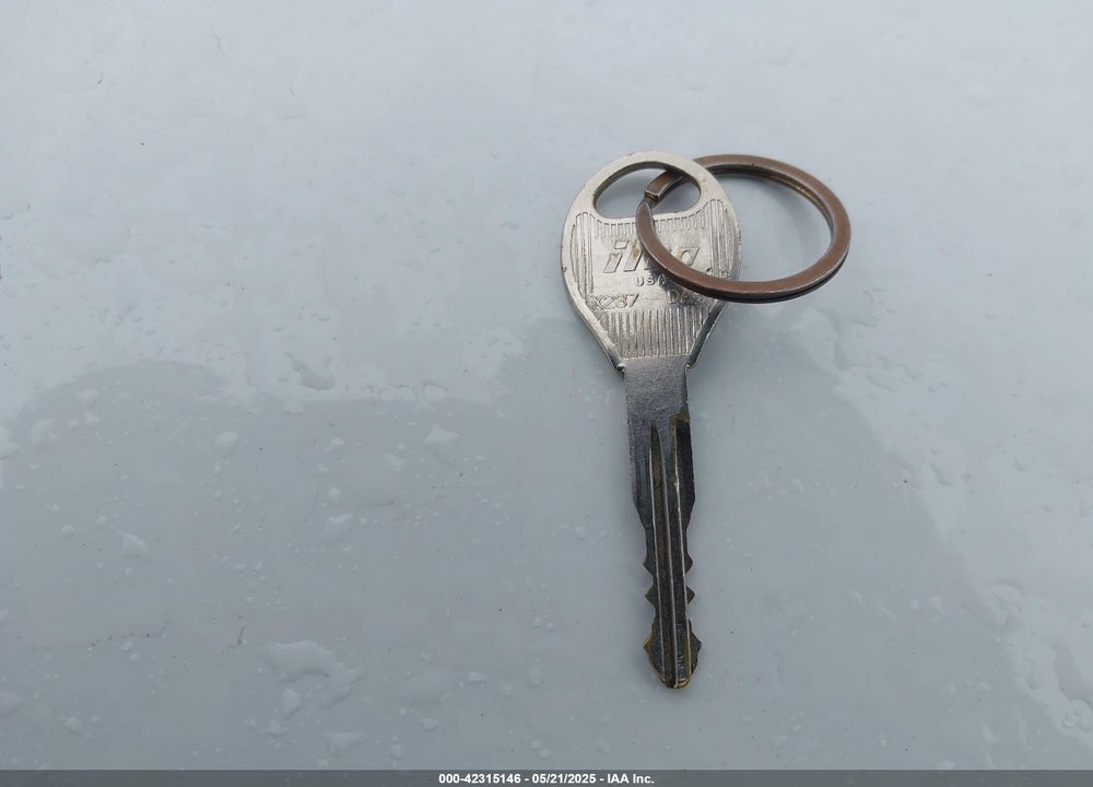 2005 NISSAN SENTRA VIN: 3N1CB51D85L564773