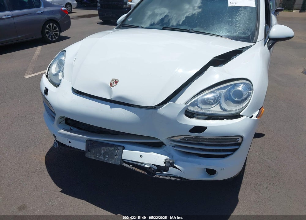 2014 PORSCHE CAYENNE VIN: WP1AA2A22ELA97168